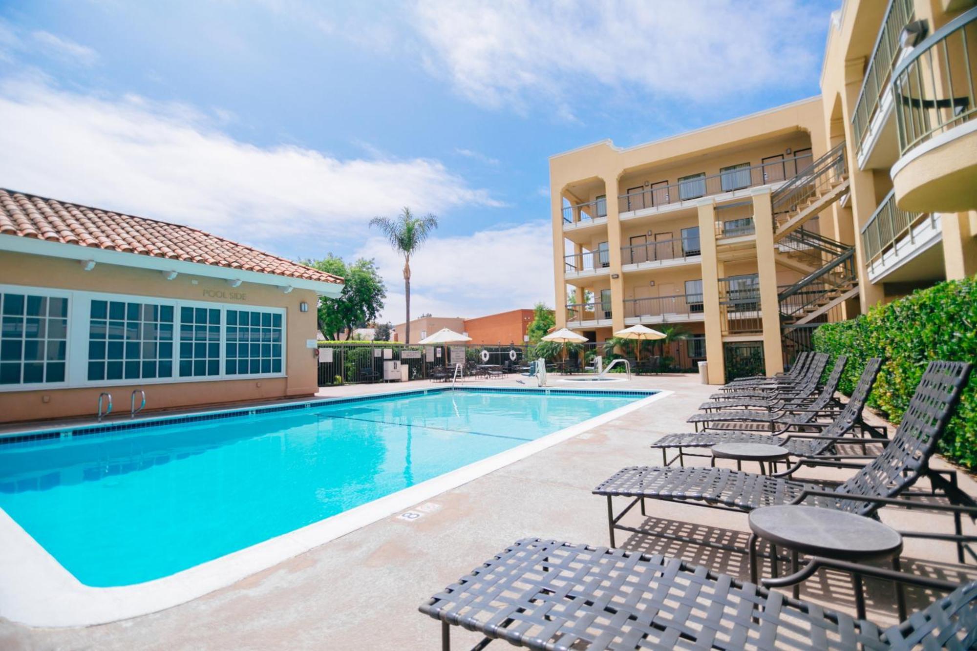Fairfield Inn Anaheim Hills Orange County Exterior photo